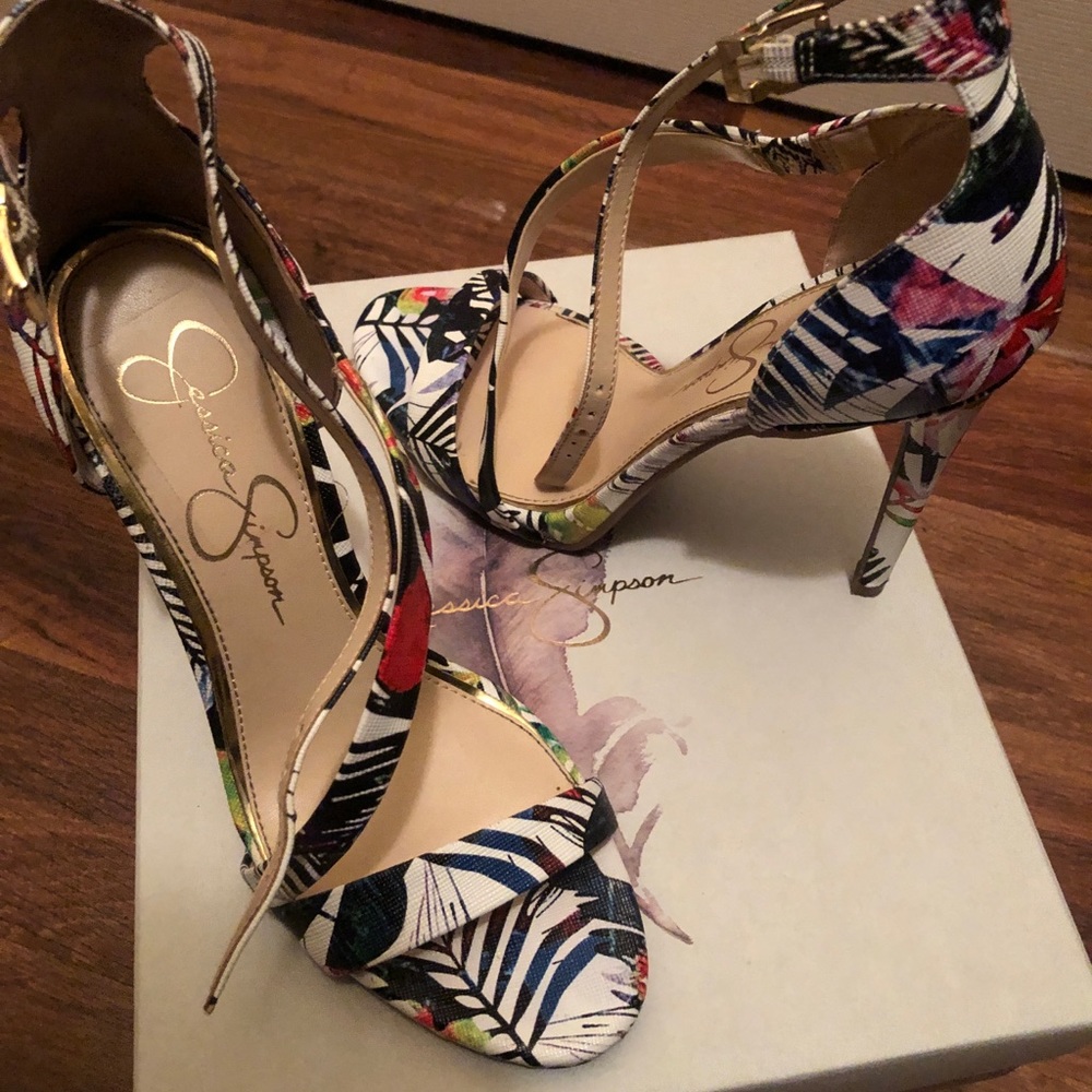Jessica Simpson heels
